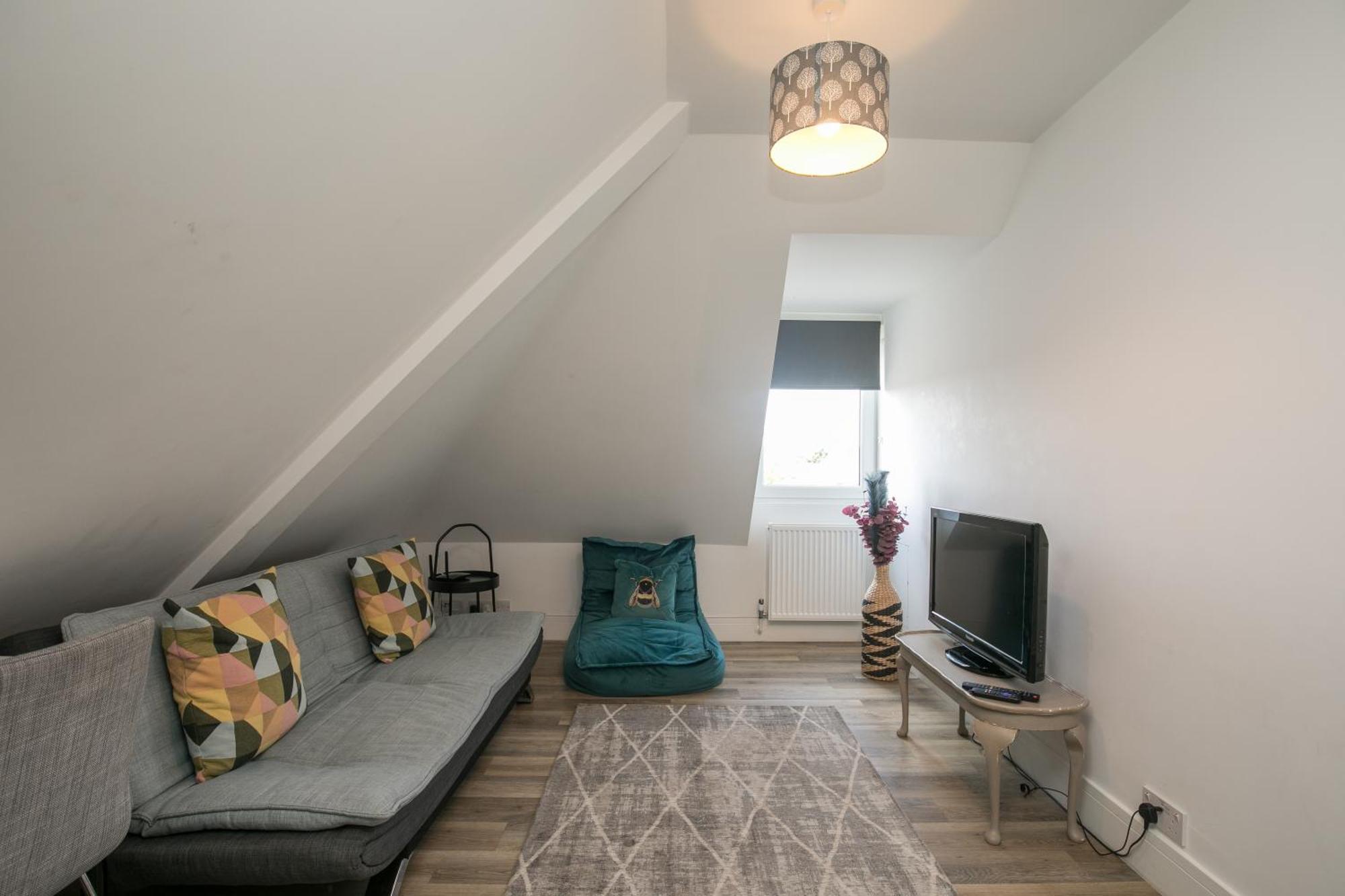 Entr - Modern Apartments In Windsor Dış mekan fotoğraf